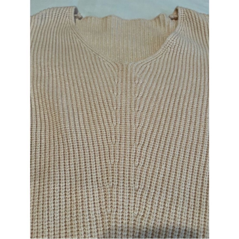 Cream V Neck Knit Sweater Beige Lightweight Pullover Cozy Casual - Picture 4 of 7